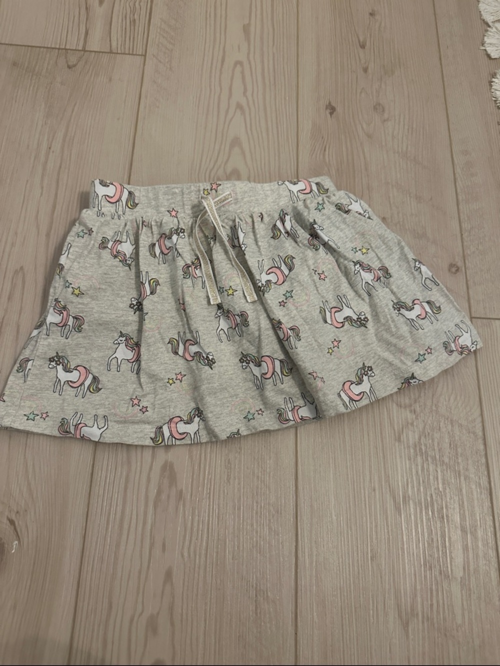 OshKosh B'gosh Gray Mini Skirt with Pink Unicorns